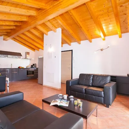 Sleeps 4 Apartment